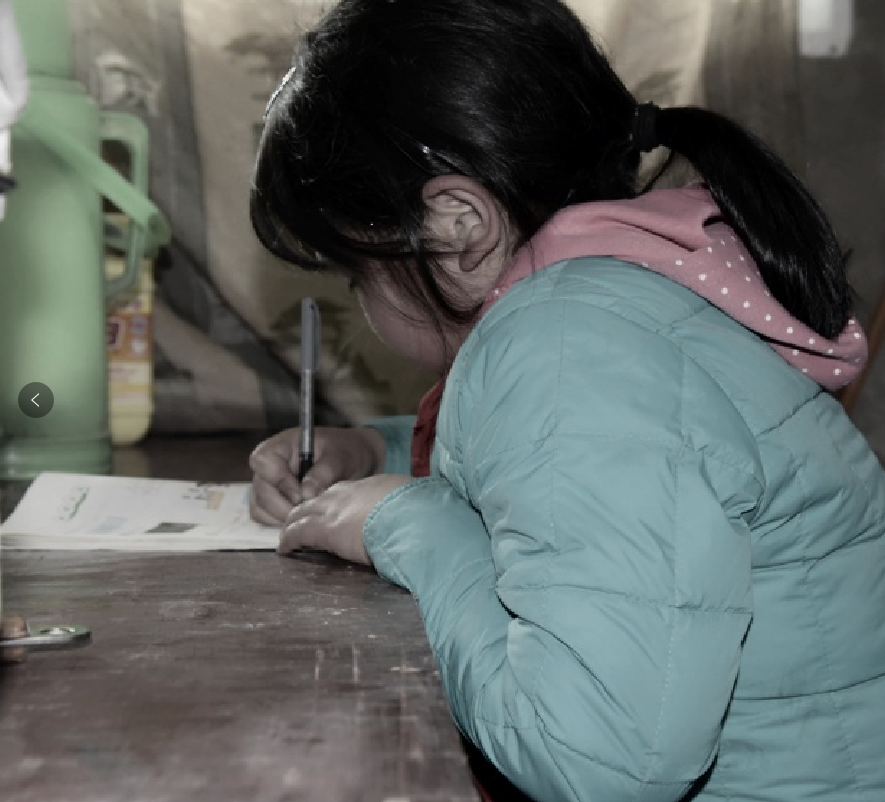 助学行动再出发责任体彩照亮贫困儿童求学之路