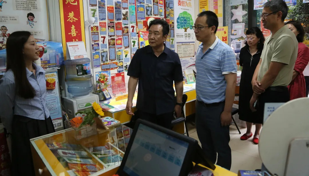 市体育局张小军二级巡视员调研指导体育彩票重点领域风险排查专项整治
